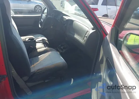 2002 Ford Ranger Edge/Xl/Xlt z USA, uszkodzony, nr VIN 1FTYR10U62TA60108